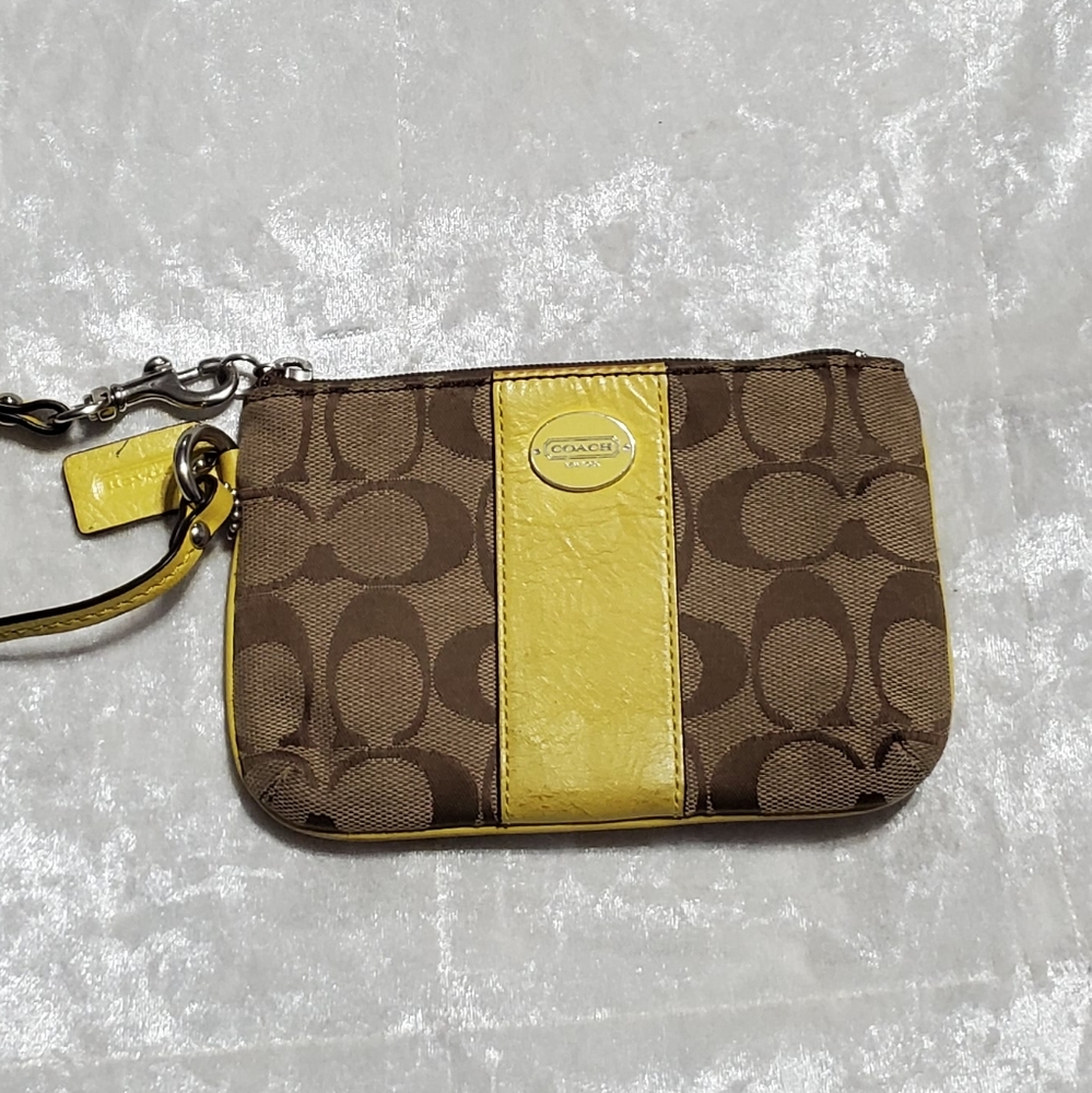 Coach Signature Canvas Card Wristlet